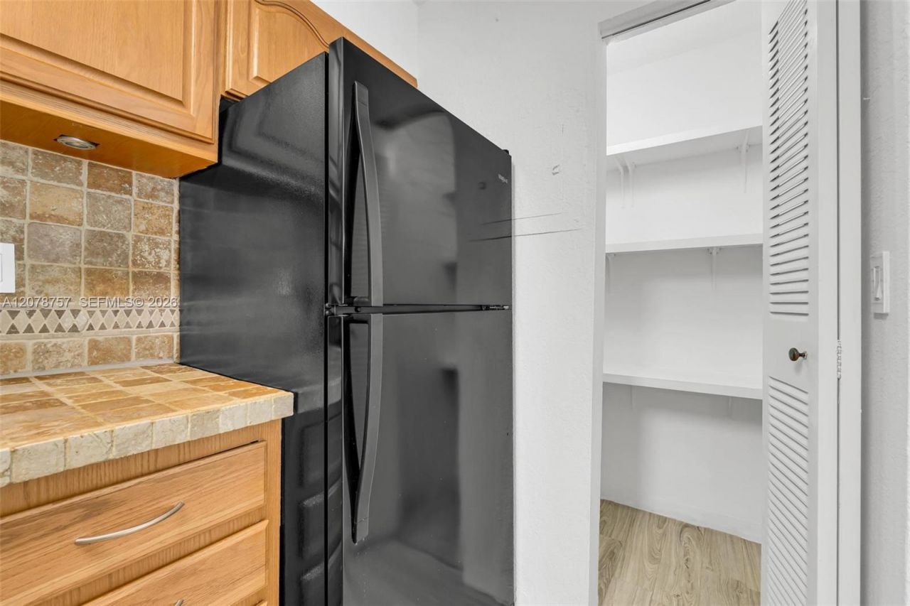 4140 NW 79th Ave, Unit 2B, Doral, FL 33166 Photo