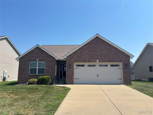 840 Topaz Court, Mascoutah, IL 62258