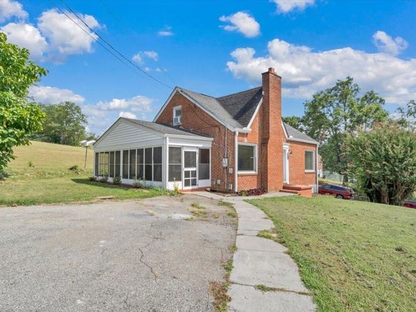 4332 Tennessee AVE NW, Roanoke, VA 24017