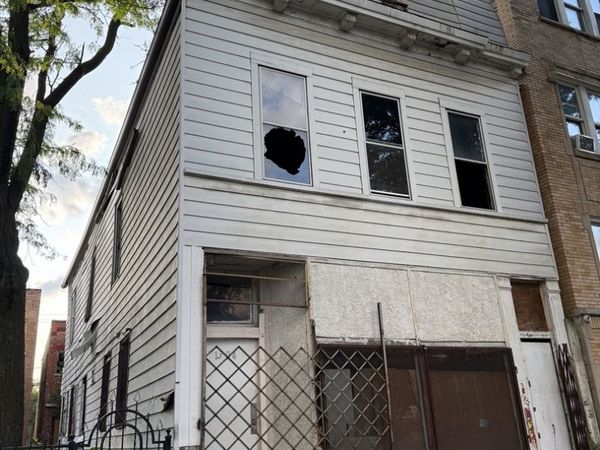 1304 S KARLOV Avenue , Chicago, IL 60623