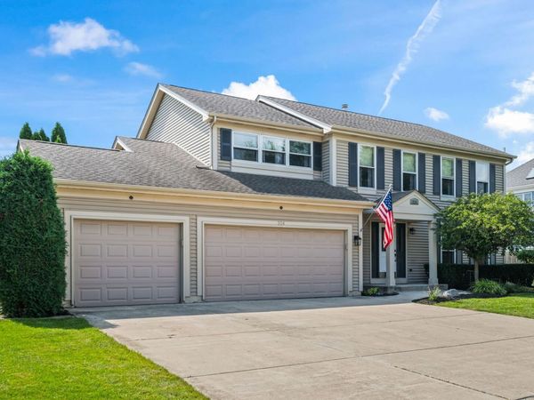 314 Stonebridge Way , Mundelein, IL 60060