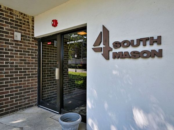 Unit 206, Bensenville, IL 60106