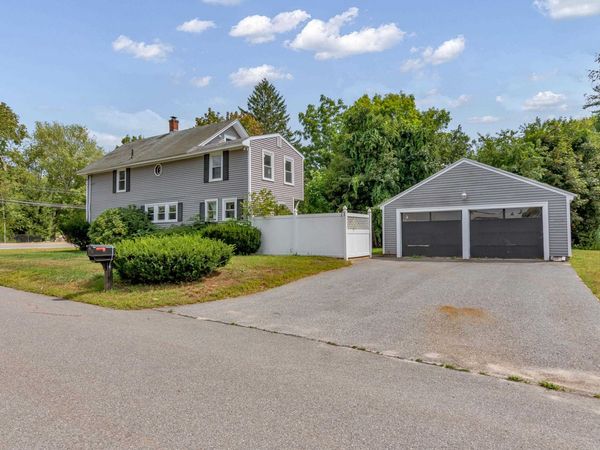 162 Main Street, Plaistow, NH 03865