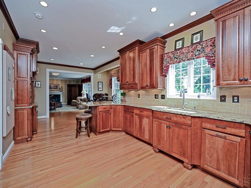 7146 Wetherington Drive, West Chester, OH 45069 Photo 13