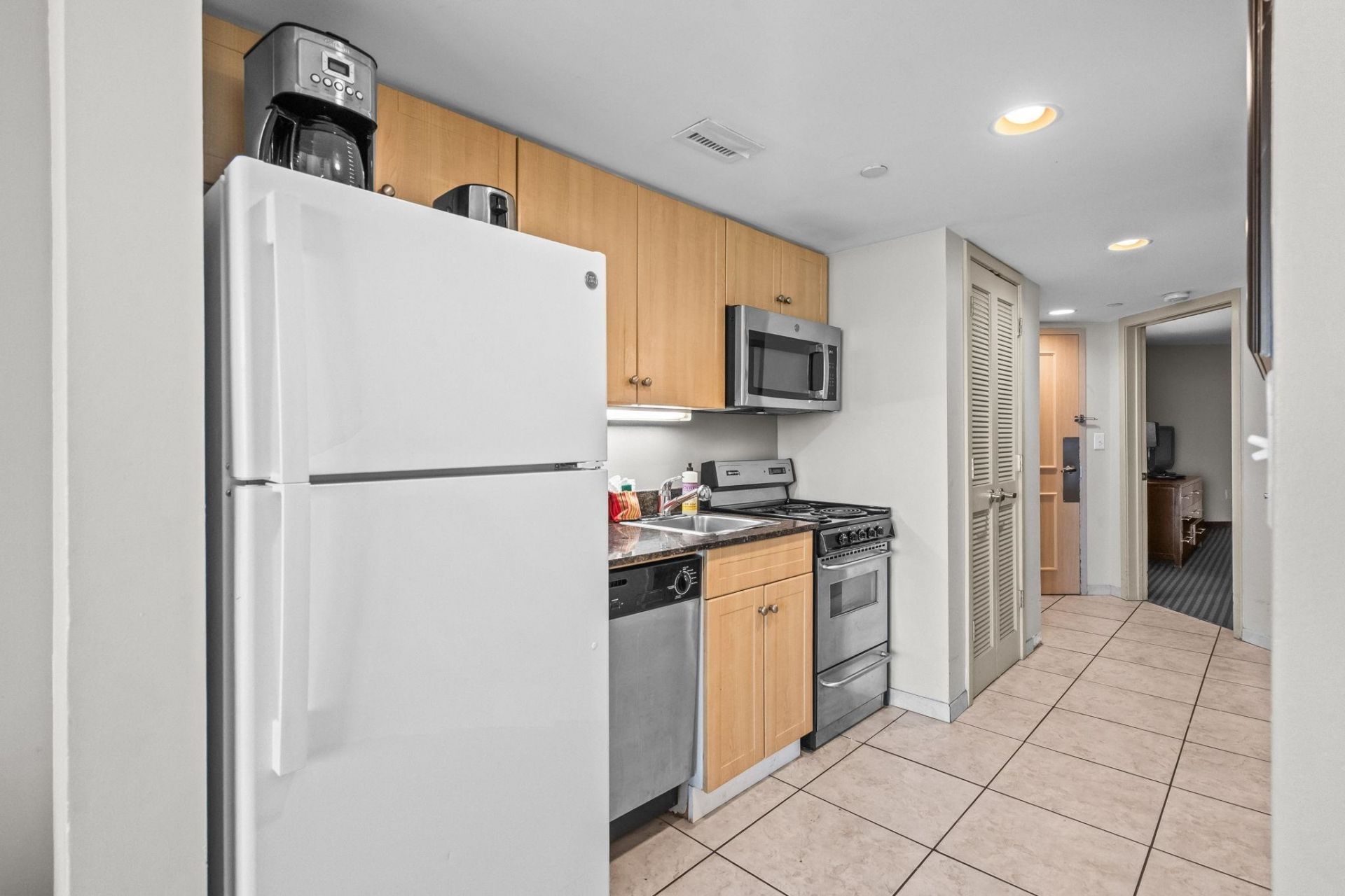 107 S Ocean Blvd. Photo 18
