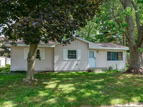 7133 Rockford Street, Portage, MI 49024