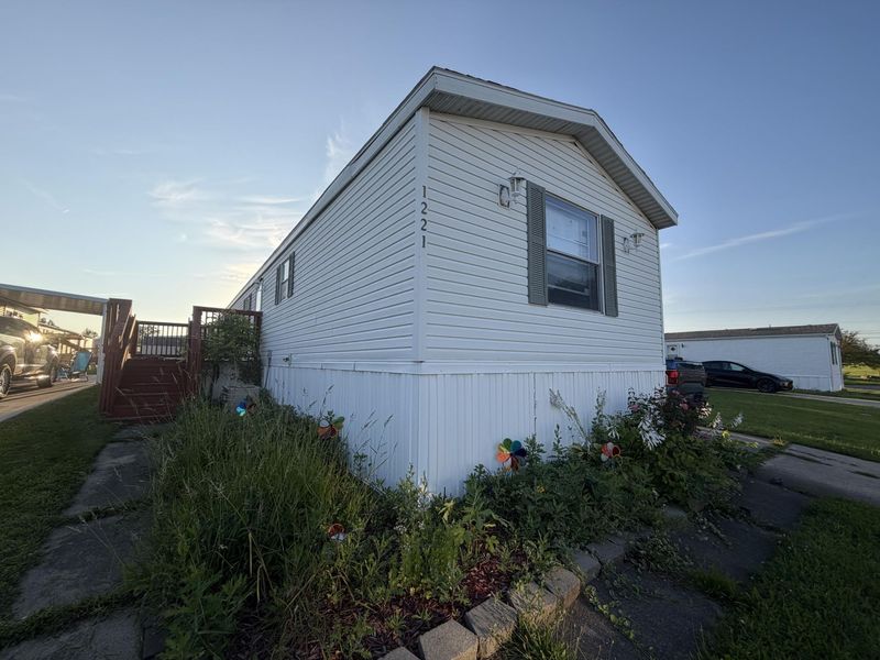 1221 Hazel Nut Lane, Sidney, OH 45365 Photo 3