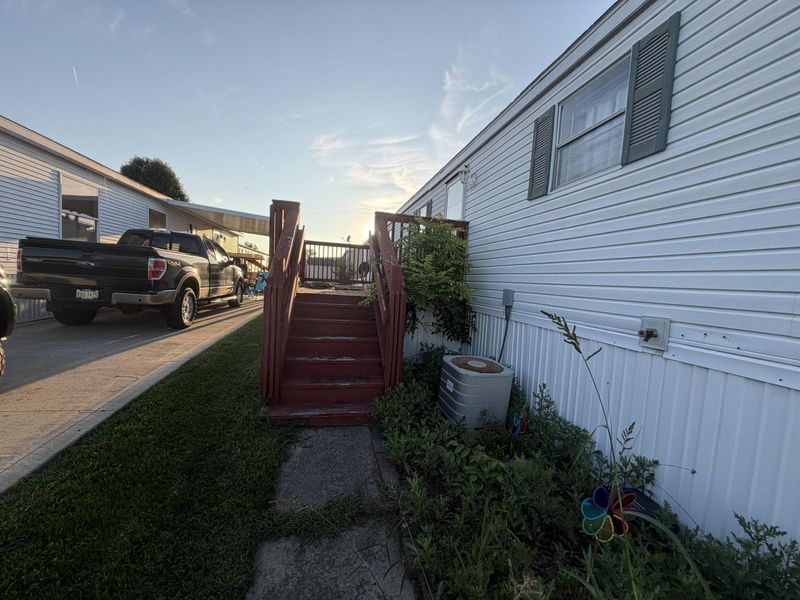 1221 Hazel Nut Lane, Sidney, OH 45365 Photo 4