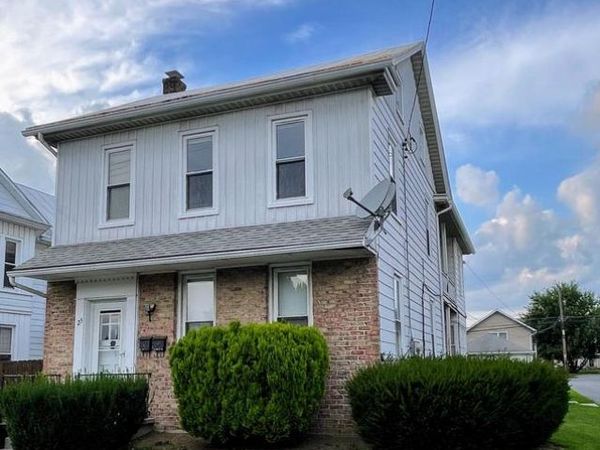 25 W PENN AVENUE, CLEONA, PA 17042