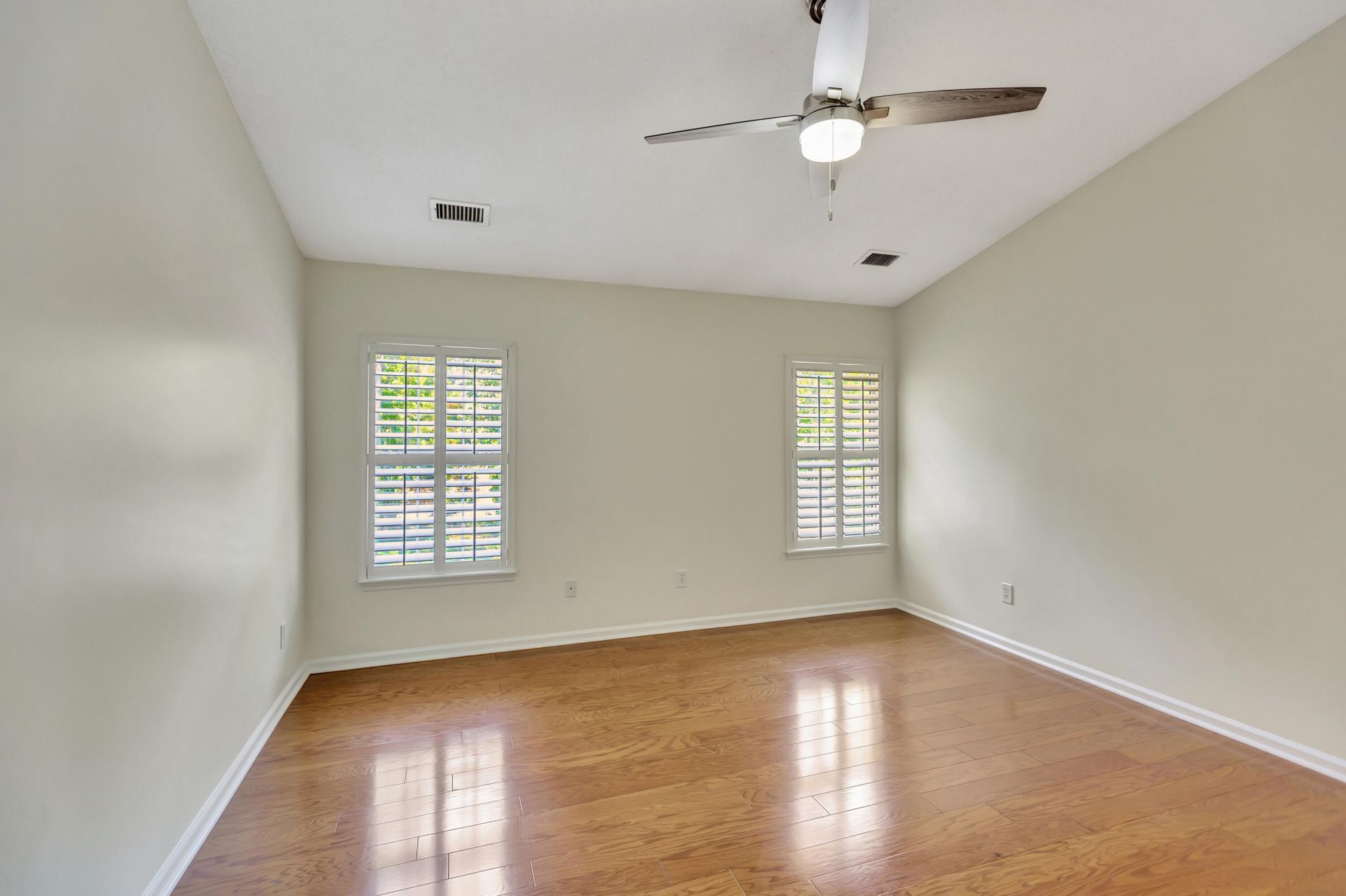 1336 Wild Olive Drive Photo 19