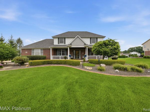 8927 Lantree Drive , Hartland Township, Mi 48855
