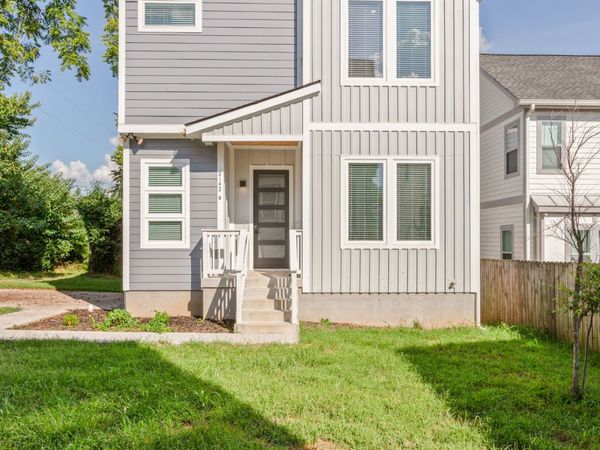 2142 Oakland St , Unit B, Nashville, TN 37210