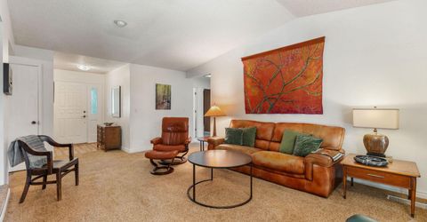 1820 Del Rosa Way, Sparks, NV 89434 Photo