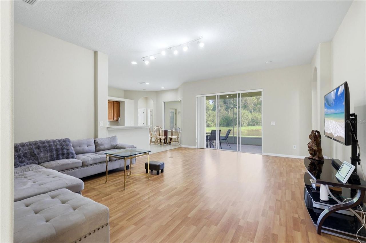4612 62nd Avenue E, Bradenton, FL 34203 Photo