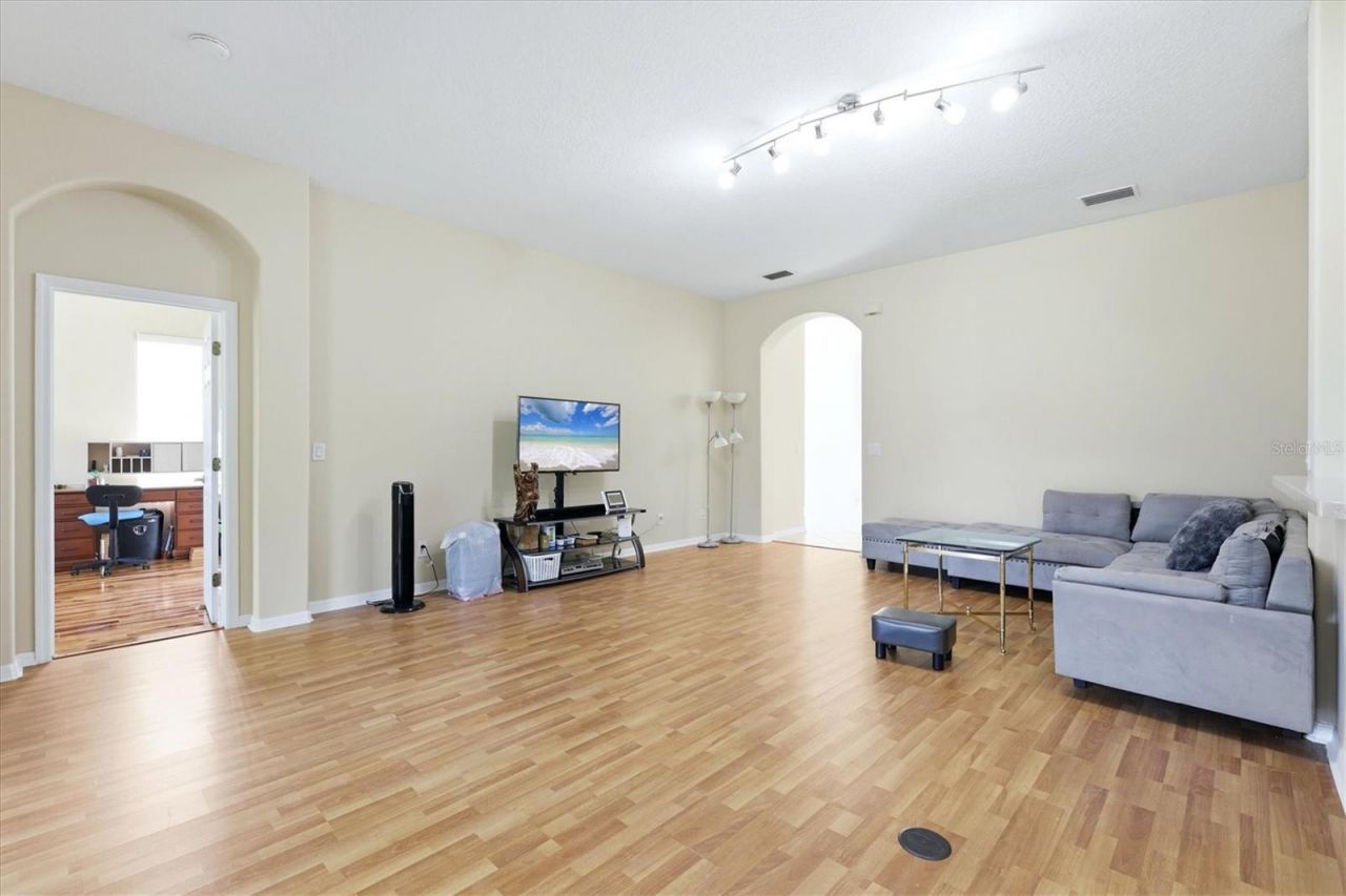 4612 62nd Avenue E, Bradenton, FL 34203 Photo