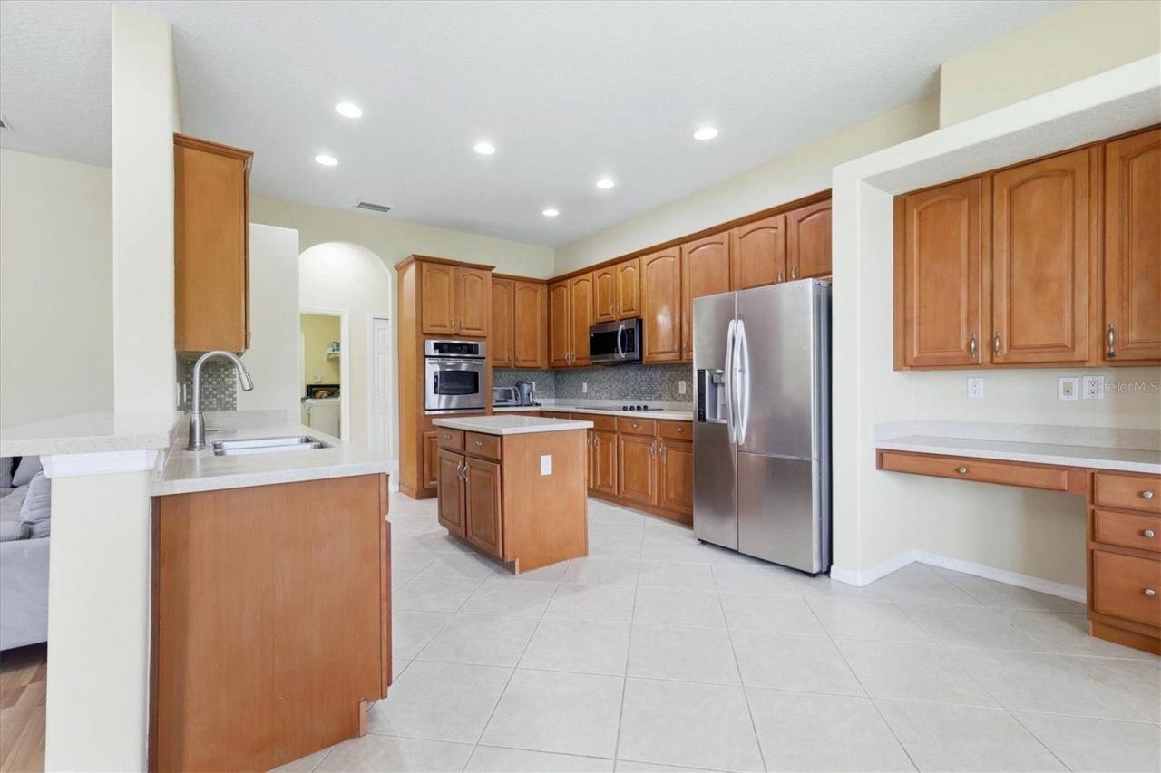 4612 62nd Avenue E, Bradenton, FL 34203 Photo