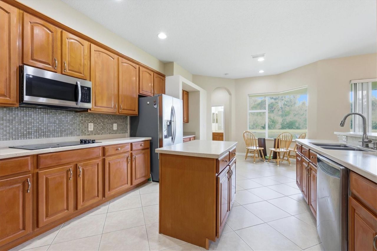4612 62nd Avenue E, Bradenton, FL 34203 Photo