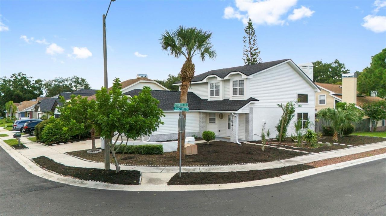 1841 Springwood Circle N, Clearwater, FL 33763 Photo