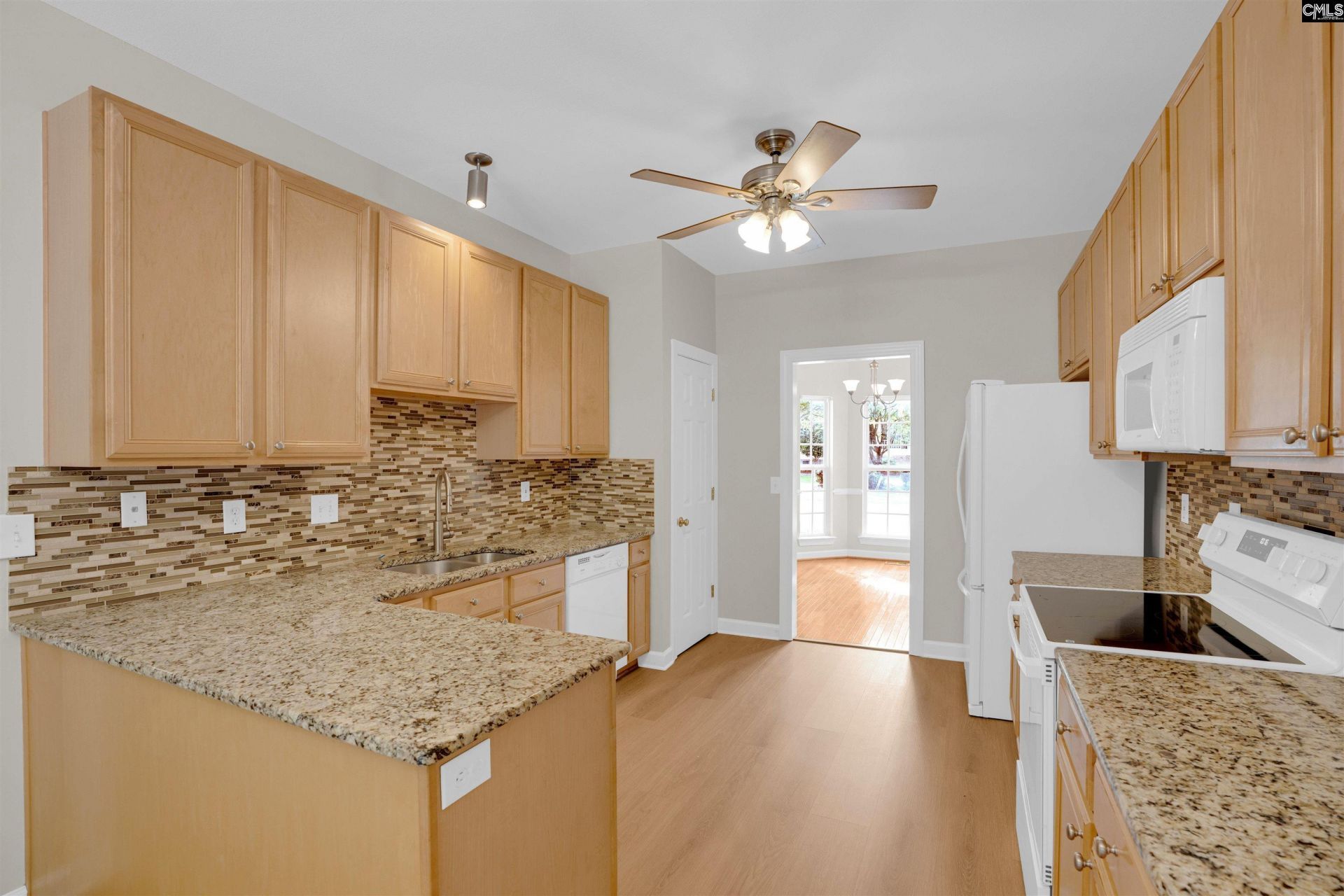 71 Hamptonwood Way Photo 17