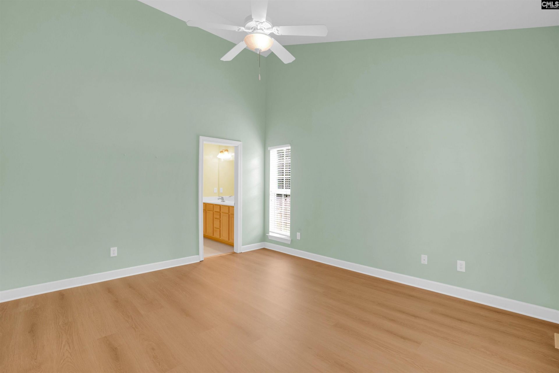 71 Hamptonwood Way Photo 34
