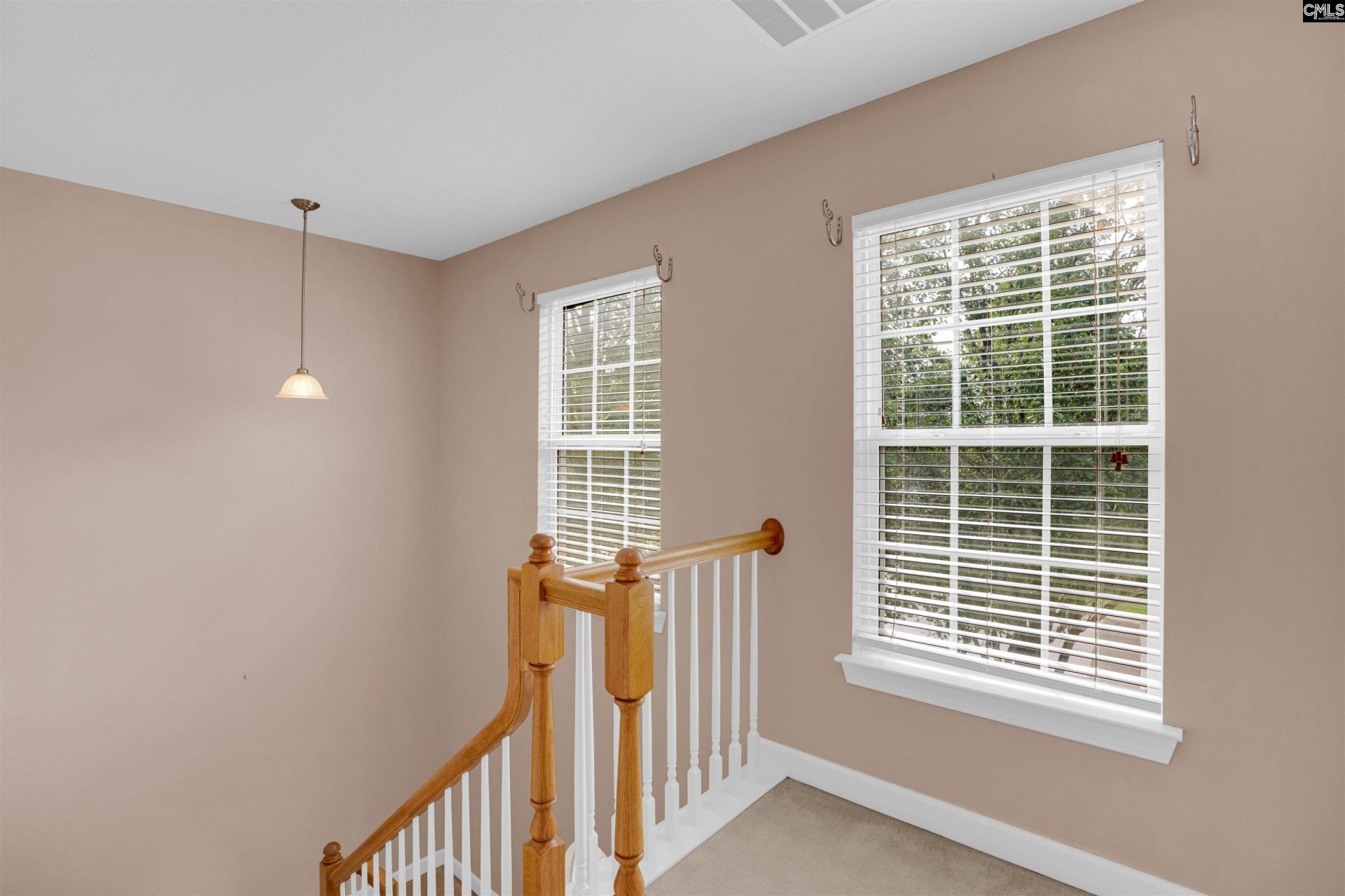 71 Hamptonwood Way Photo 45