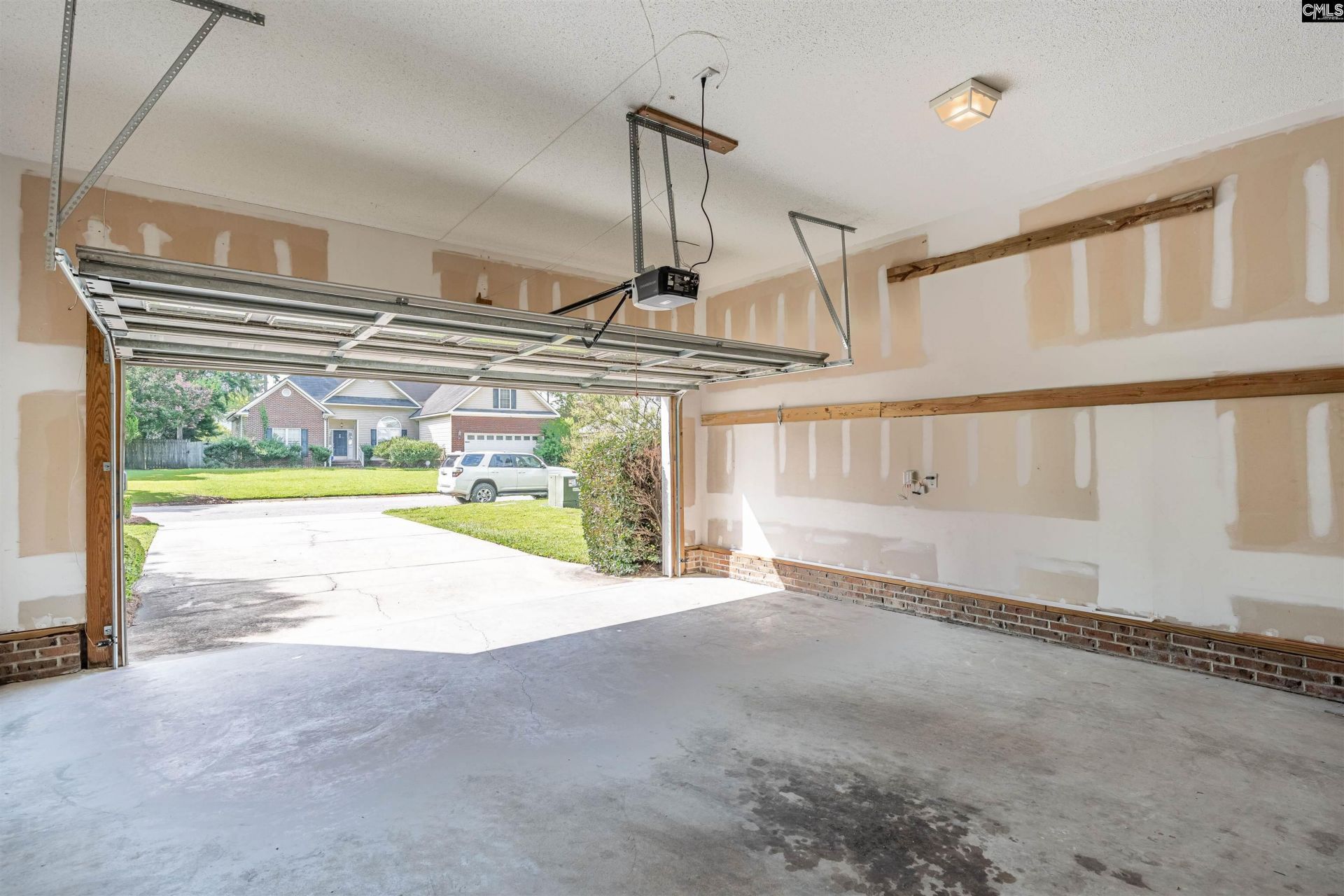 71 Hamptonwood Way Photo 72