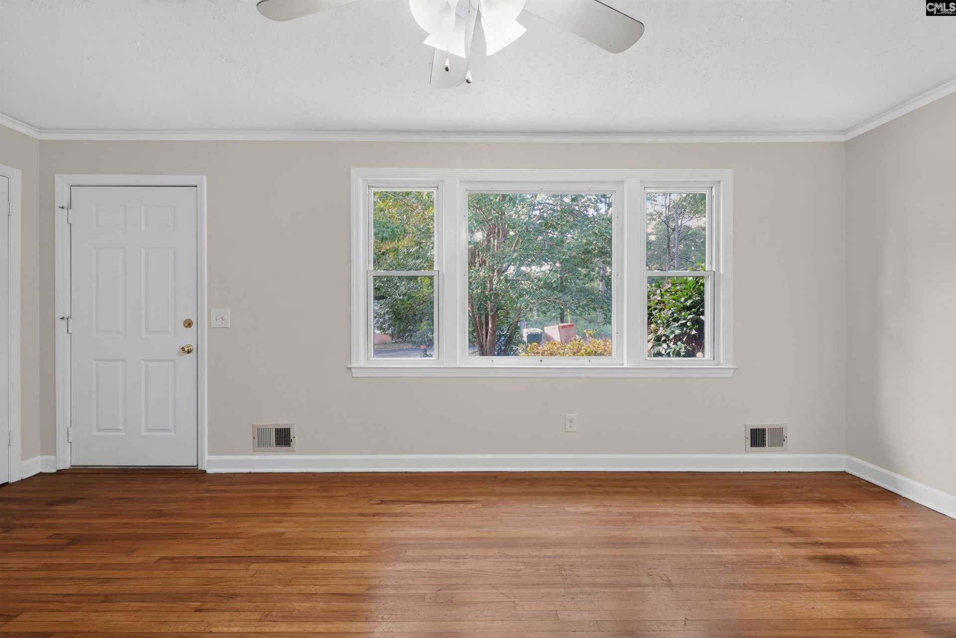 2131 Tuxedo Road  Photo 10