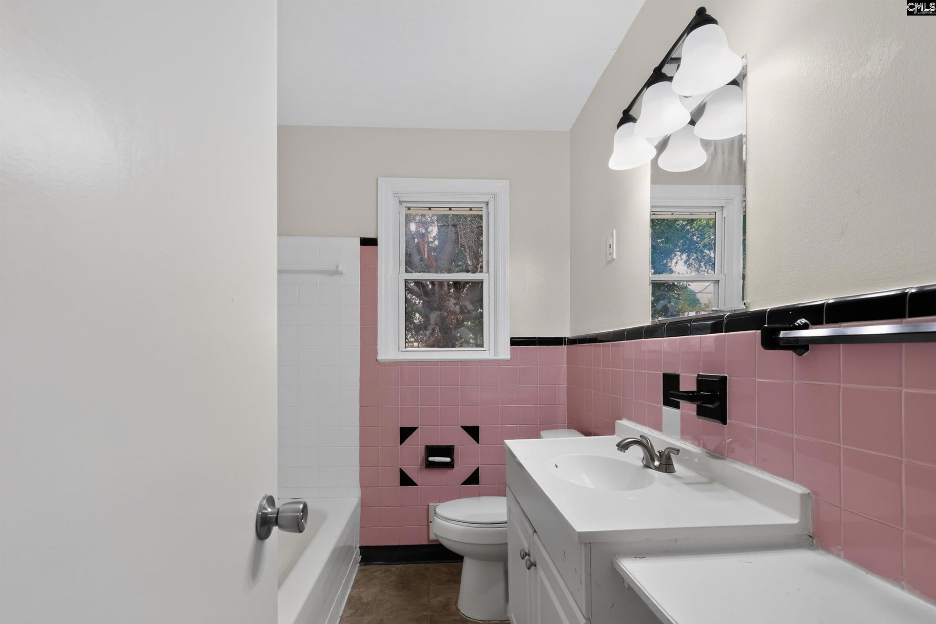 2131 Tuxedo Road  Photo 34