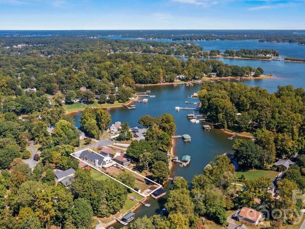 7834 Green Cove Court, Denver, NC 28037