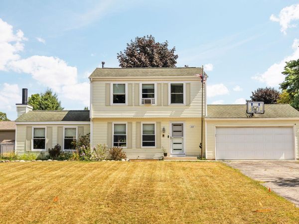 3137 Horseshoe Drive, Traverse City, MI 49684