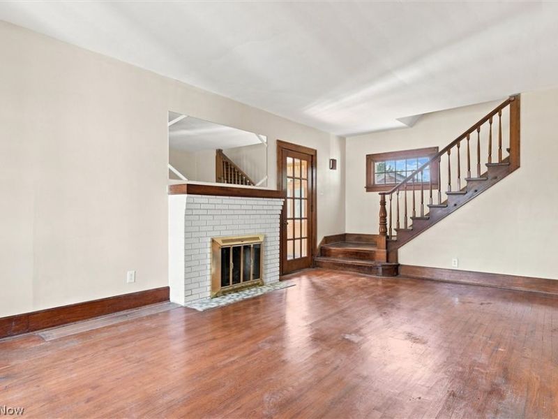 513 Redondo Road, Youngstown, OH 44504 Photo 4