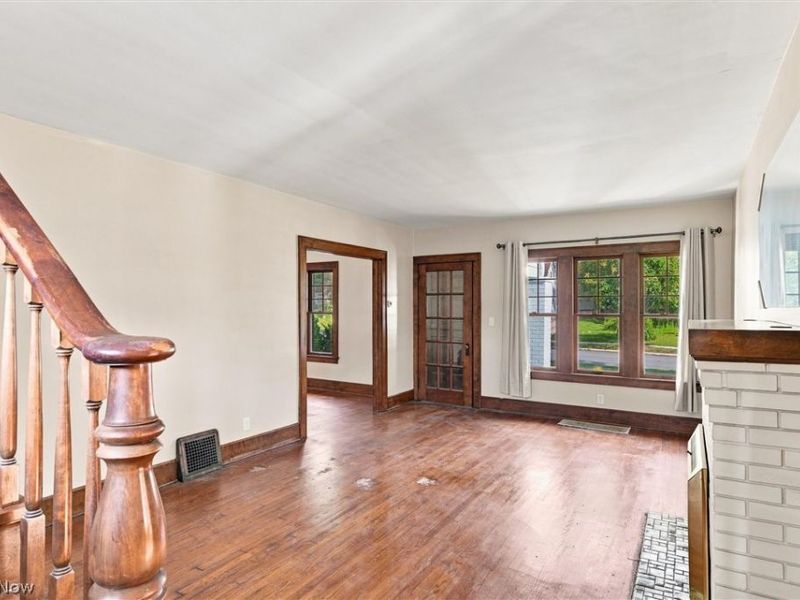 513 Redondo Road, Youngstown, OH 44504 Photo 5