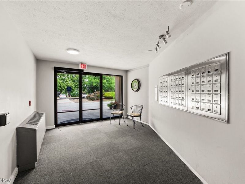 20333 Detroit Road, Unit 512B, Rocky River, OH 44116 Photo 4