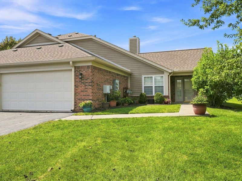 2264 Bainter Avenue, Grove City, OH 43123 Photo 1