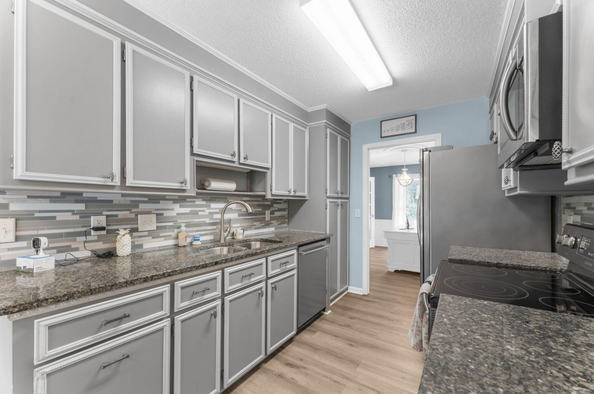 102 Worlingham Court Photo 11