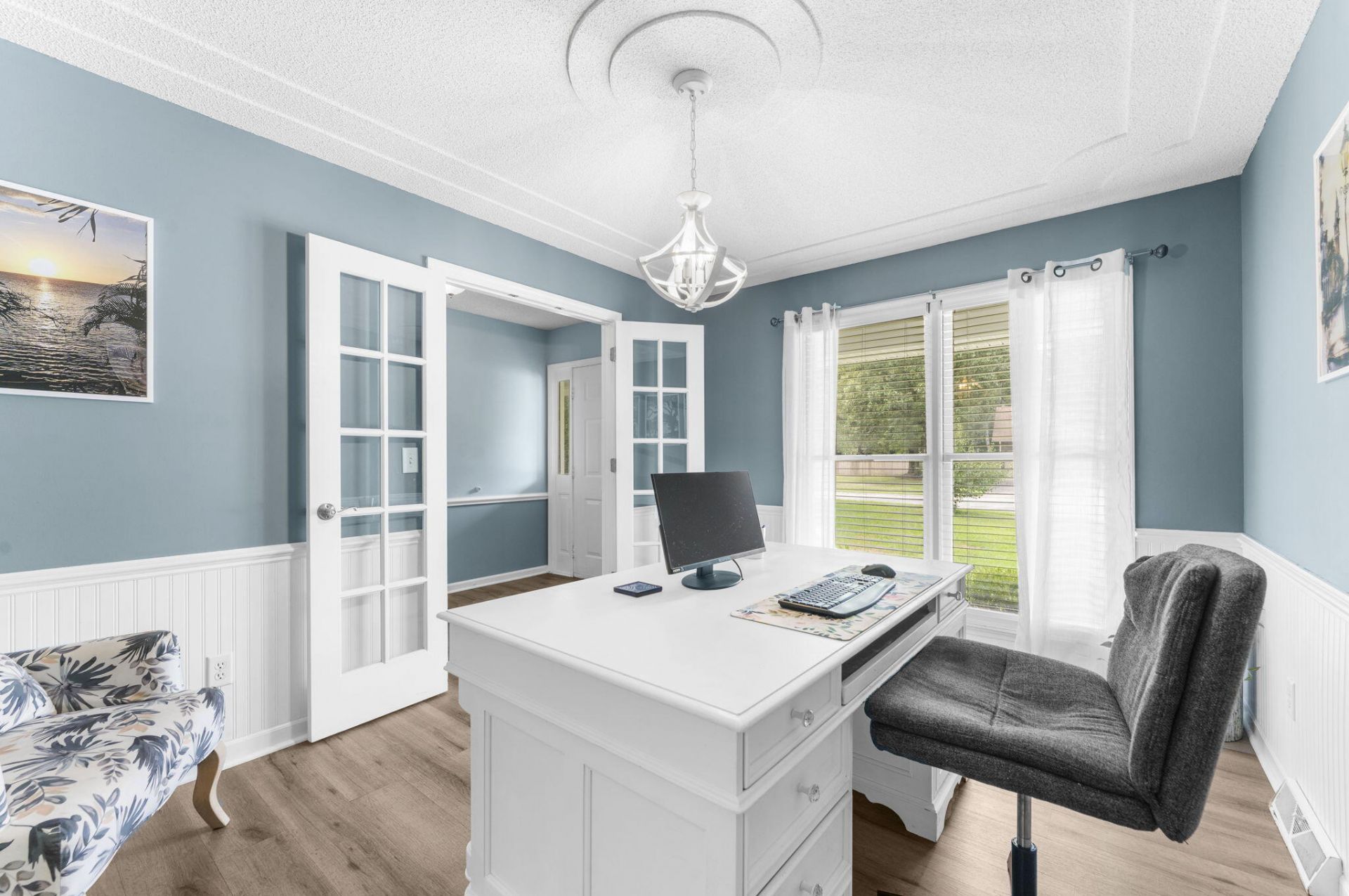 102 Worlingham Court Photo 16