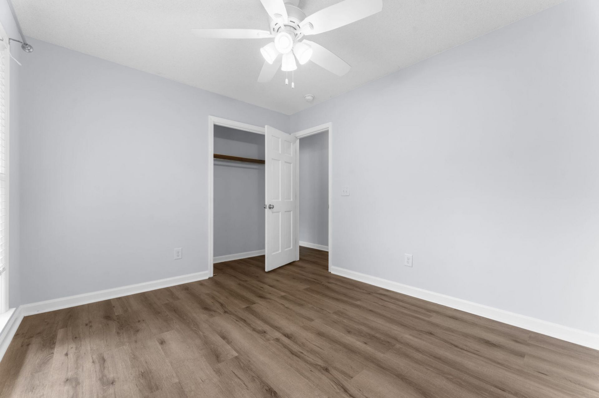 102 Worlingham Court Photo 25