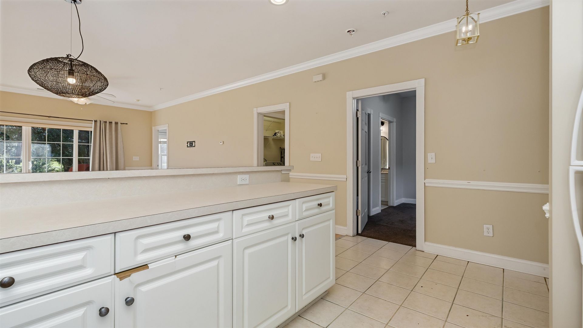 4880 Dahlia Ct. Photo 6