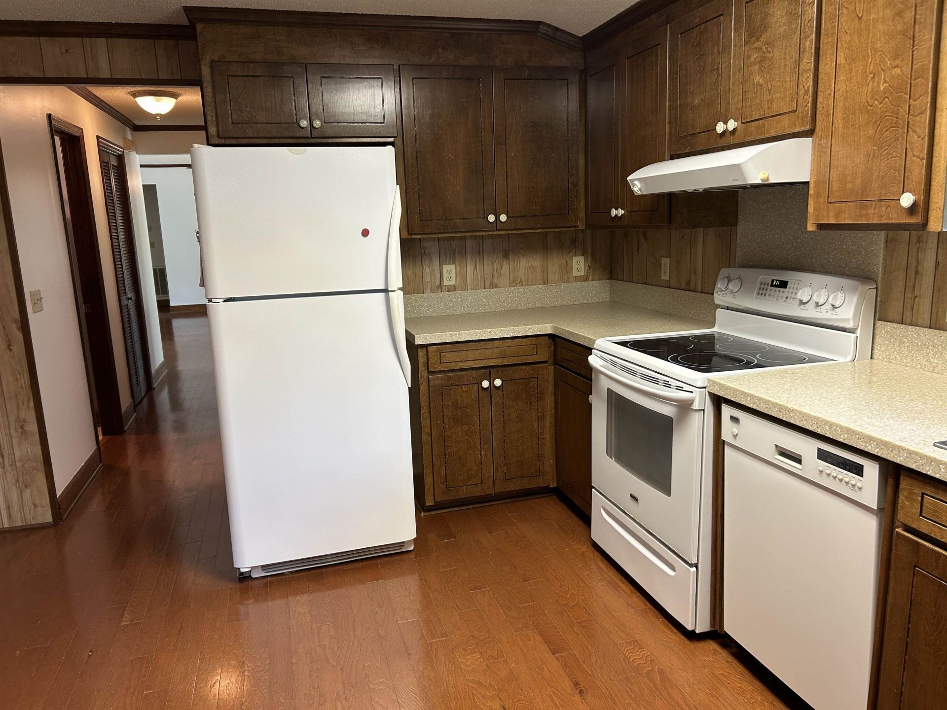 3684 Creek Rd.  Photo 17