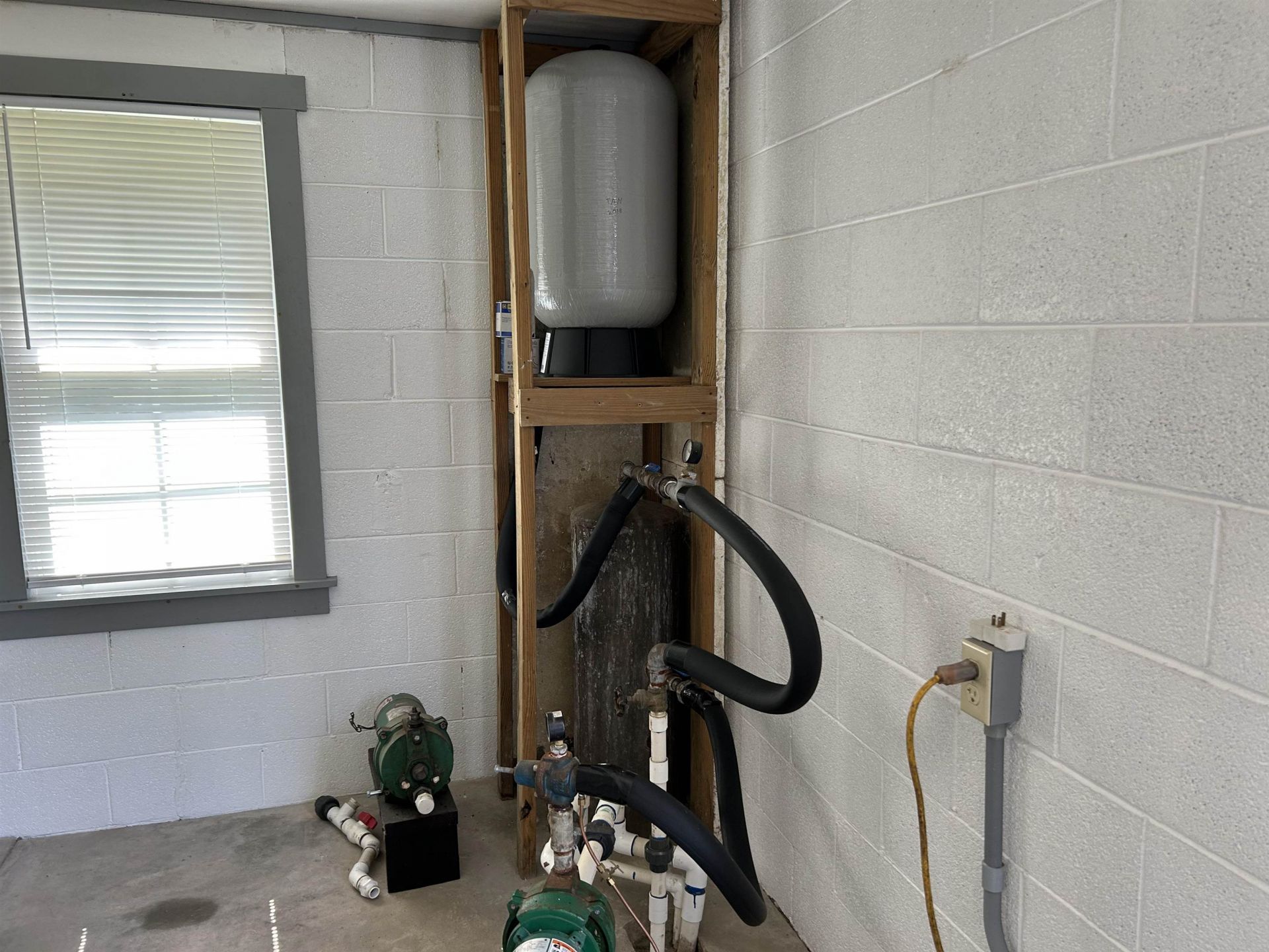 3684 Creek Rd.  Photo 27