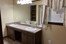 3684 Creek Rd.  photo 4