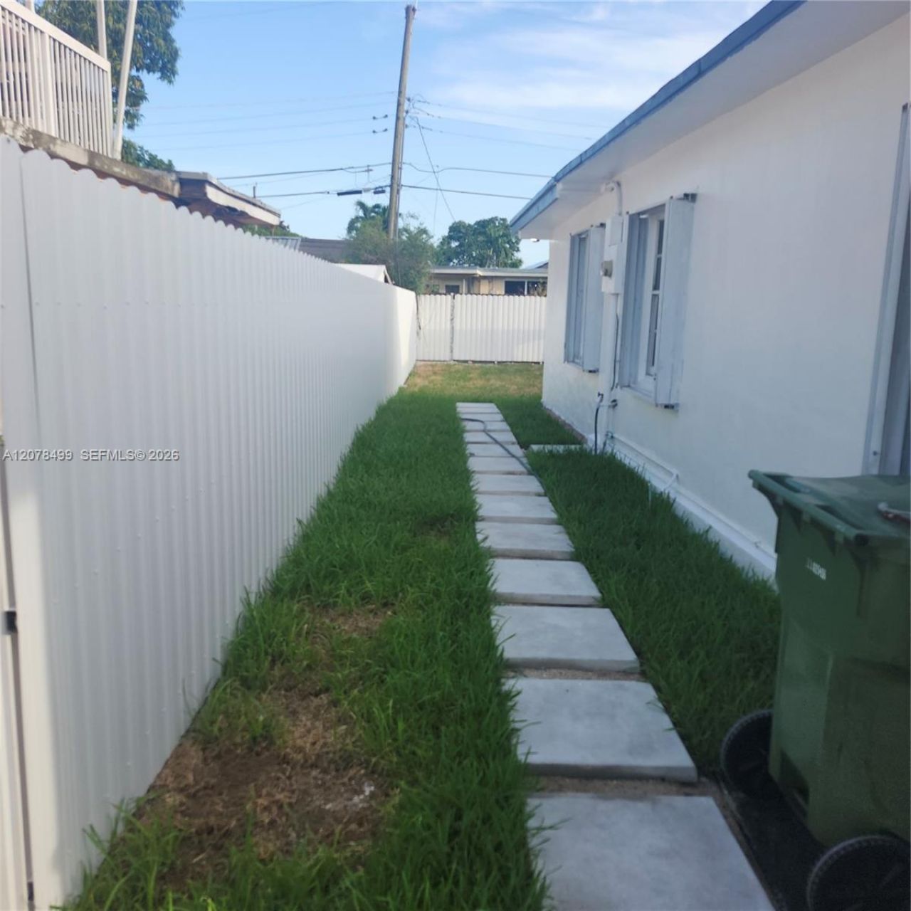 730 E 17th St, Hialeah, FL 33010 Photo