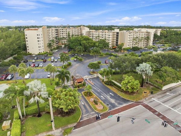 3940 Inverrary Blvd , Unit 601-A, Lauderhill, FL 33319
