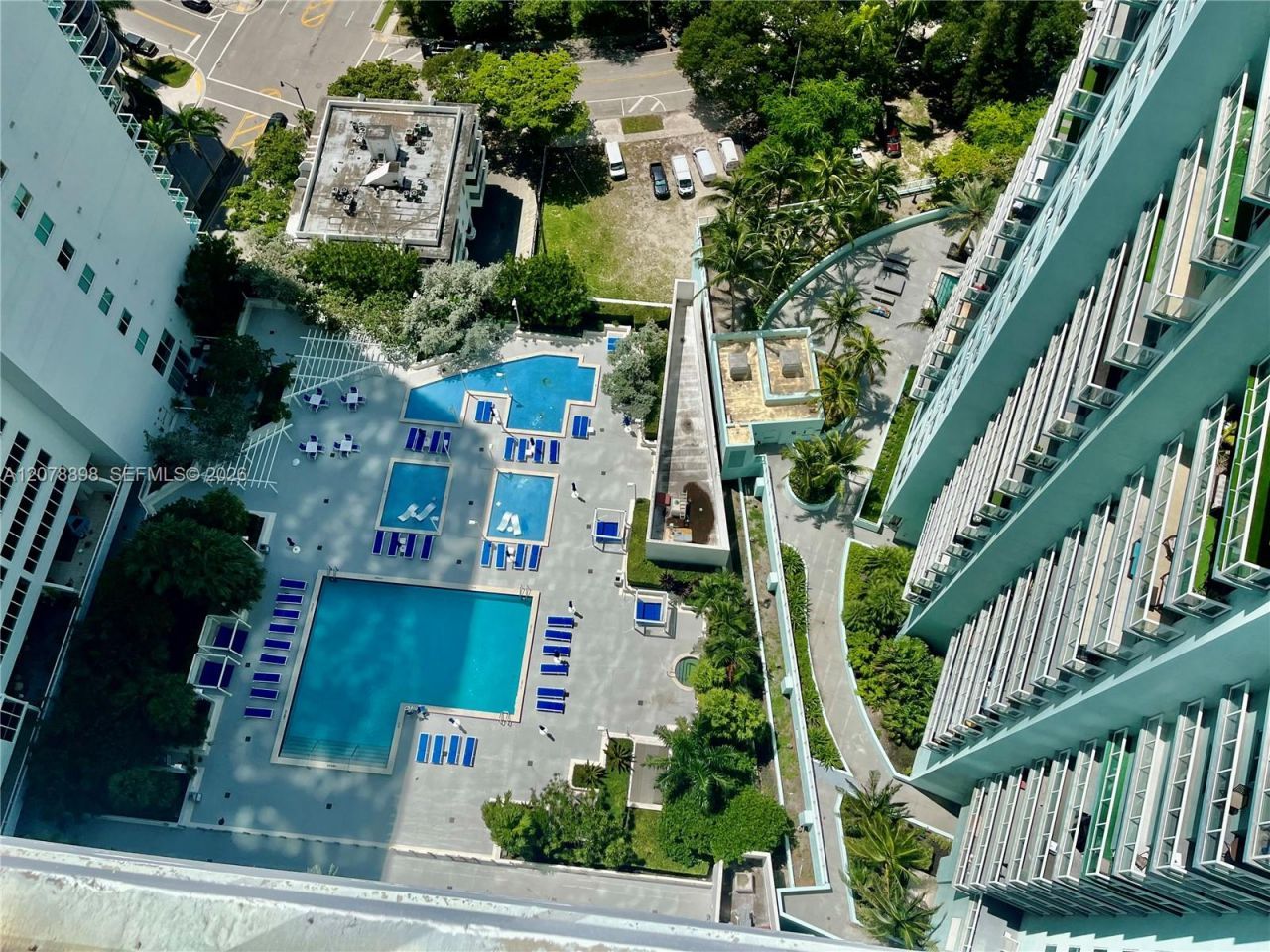 1800 N Bayshore Dr , Unit 3710, Miami, FL 33132 Photo