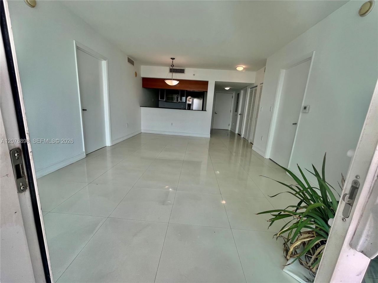1800 N Bayshore Dr , Unit 3710, Miami, FL 33132 Photo