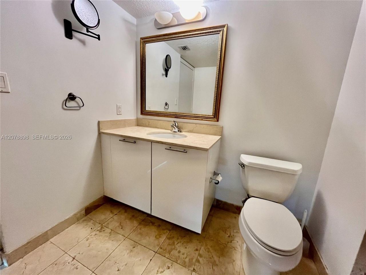 1800 N Bayshore Dr , Unit 3710, Miami, FL 33132 Photo