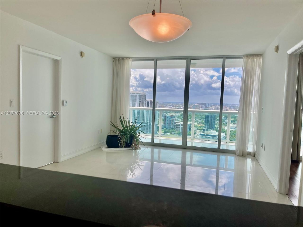 1800 N Bayshore Dr , Unit 3710, Miami, FL 33132 Photo