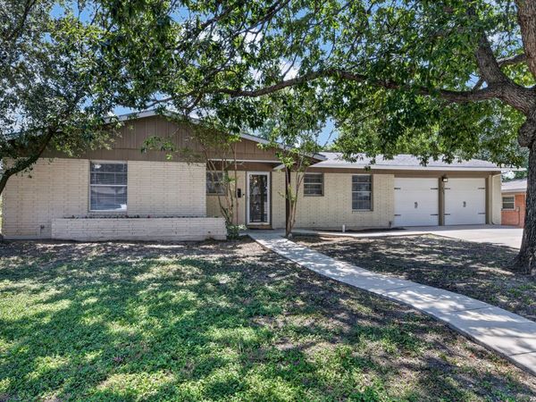 406 E RECTOR ST, San Antonio, TX 78216