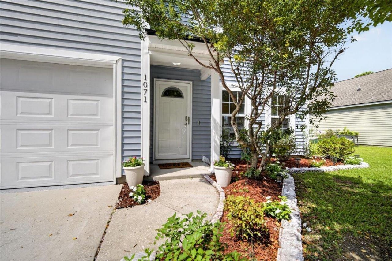 1071 Briar Rose Lane Photo 10