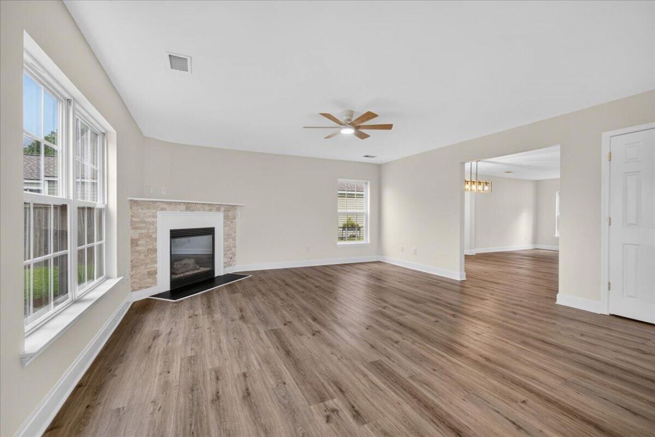 1071 Briar Rose Lane Photo 25